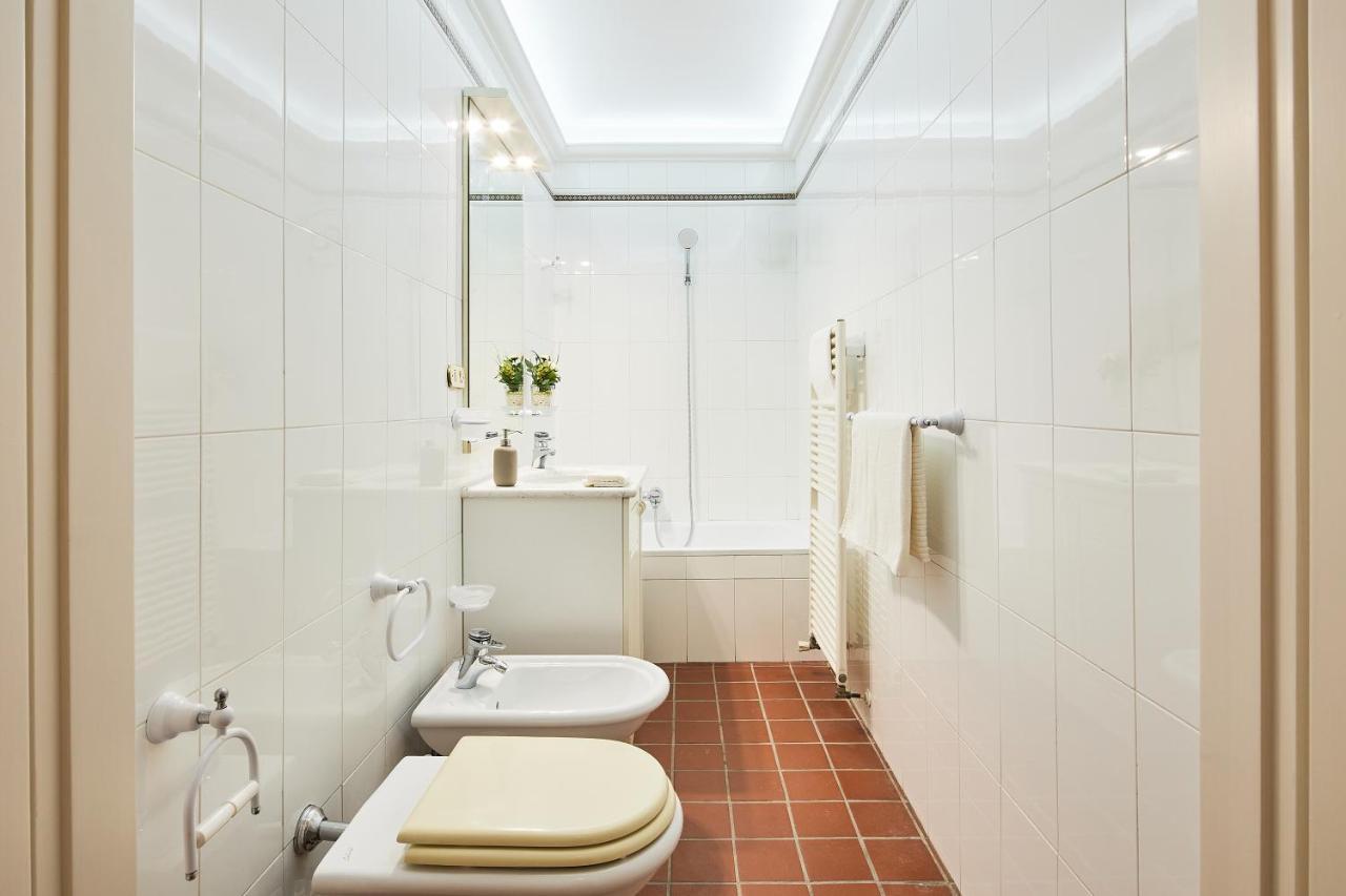 Апартаменты ✦ Garden House In Centro - Free Parking ✦ Ливорно Экстерьер фото