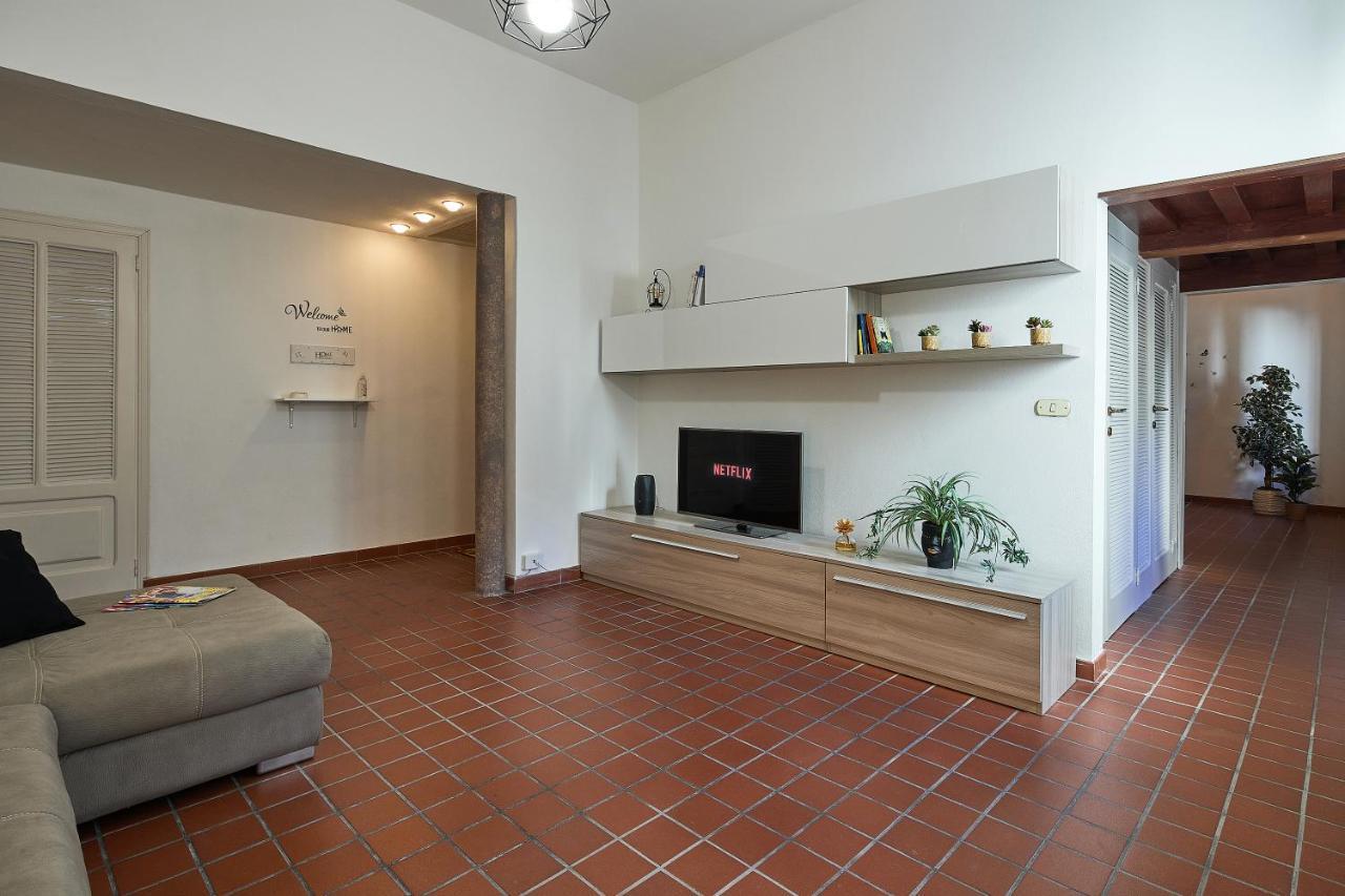 Апартаменты ✦ Garden House In Centro - Free Parking ✦ Ливорно Экстерьер фото