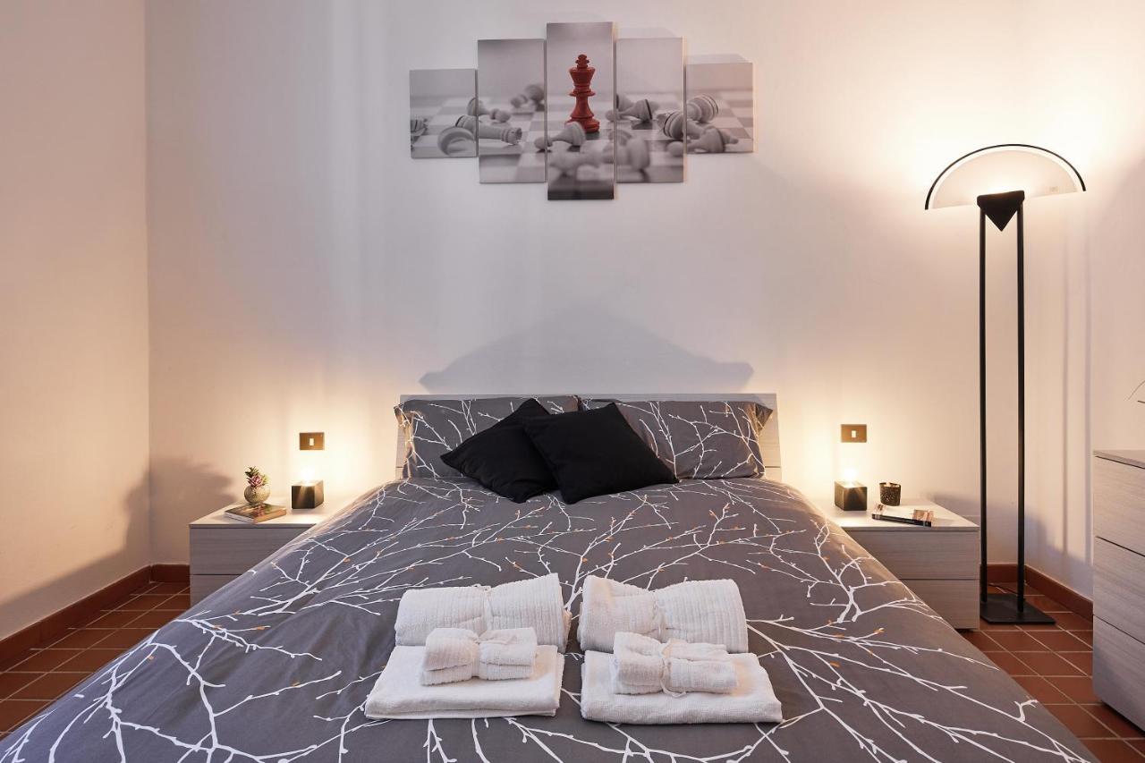 Апартаменты ✦ Garden House In Centro - Free Parking ✦ Ливорно Экстерьер фото